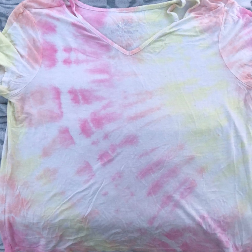 Short sleeve tie dye shirt